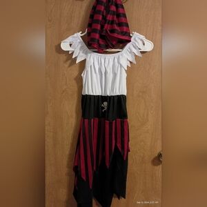 Size SMALL -Pirate wench costume